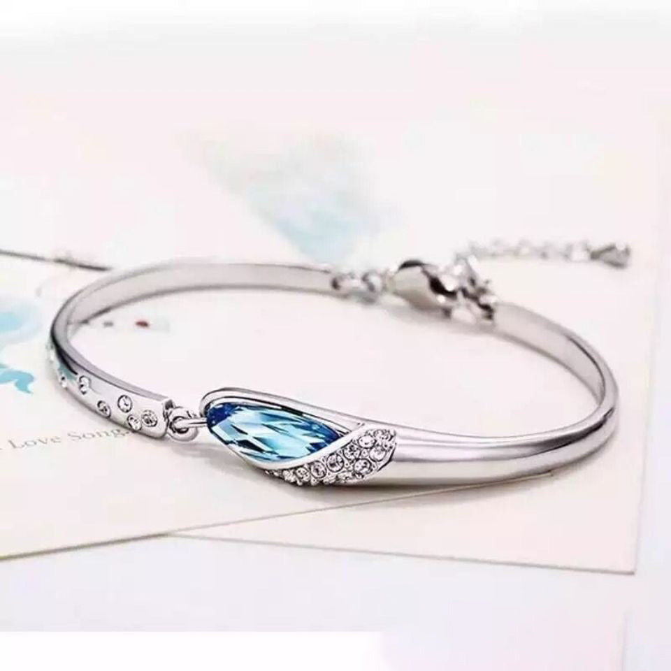 blue crystal bracelet