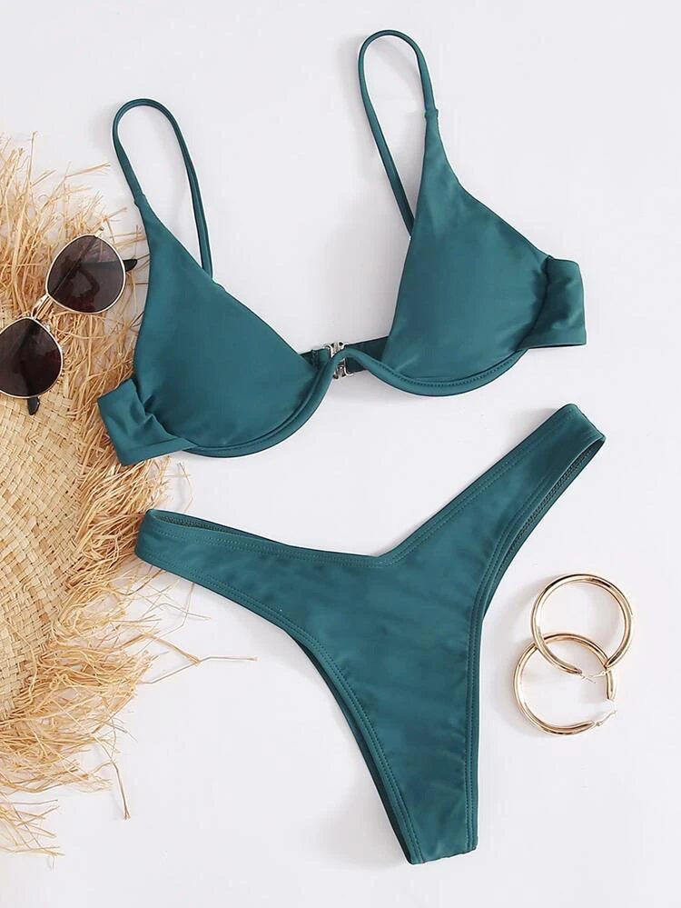 Steel Bracket Solid Color Swimsuit – Elegant & Supportive One-Piece for Women